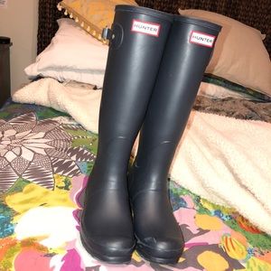 Matte bluish grey used authentic hunter rainboots